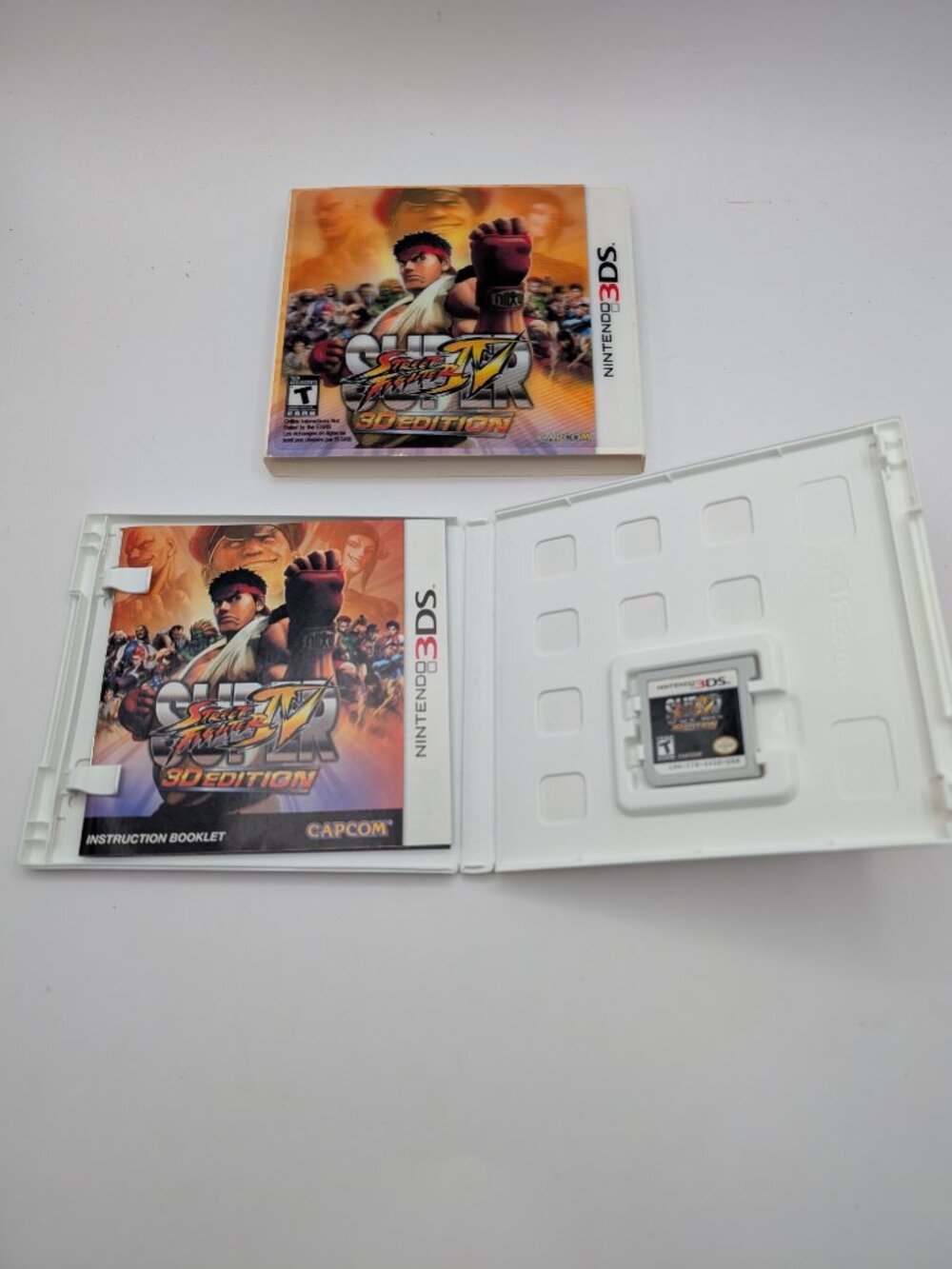 Super Street Fighter IV 3D Edition - Nintendo 3DS - CIB with 3D Slipcover